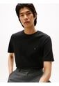 Camiseta Negra De Cuello Redondo Y Punto Interlock Tommy Hilfiger de Tommy Hilfiger