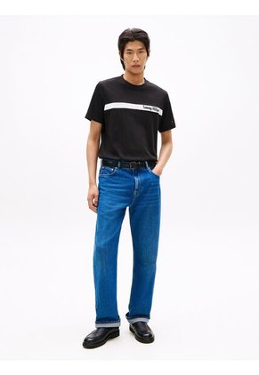 Camiseta Negra Con Diseño De Rayas Gráfica En El Pecho Tommy Hilfiger