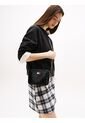 Bolso Negro Con Insignia Con Logo Brillante Tommy Hilfiger de Tommy Hilfiger