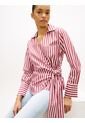 Blusa Roja Cruzada De Corte Slim Con Lazo Anudable Tommy Hilfiger de Tommy Hilfiger