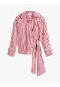 Blusa Roja Cruzada De Corte Slim Con Lazo Anudable Tommy Hilfiger de Tommy Hilfiger
