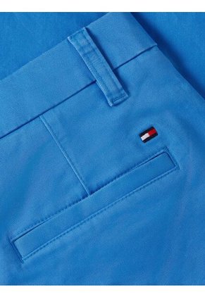 Pantalón Celeste Chino Con Logo Tommy Hilfiger