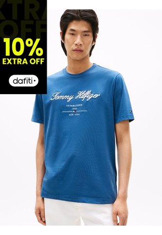 Camiseta Azul Con Logotipo Cursivo Tommy Hilfiger Tommy Hilfiger