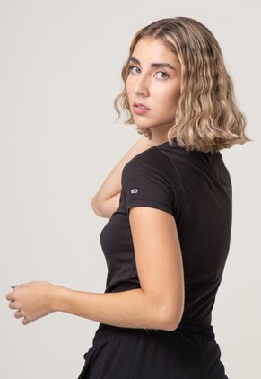 Camiseta Negro-Blanco Tommy Jeans