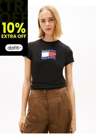 Camiseta Negra De Punto Slim Con Logo Ondulante Tommy Jeans Tommy Hilfiger