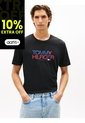 Camiseta Negra Con Logo Brand Love Estampado En El Pecho Tommy Hilfiger de Tommy Hilfiger