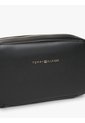 Bolso Negro Cruzado Essential Con Logo En Bajo Relieve Tommy Hilfiger de Tommy Hilfiger
