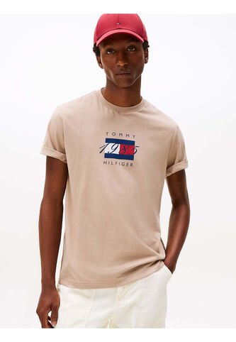 Camiseta Beige De Punto Con Logo Gráfico Tommy Hilfiger Tommy Hilfiger