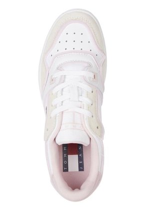 Tenis Blanco De Baloncesto Con Texturas Mixtas Tommy Hilfiger