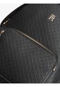 Morral Negro Con Monogramas TH En Bajo Relieve Tommy Hilfiger de Tommy Hilfiger