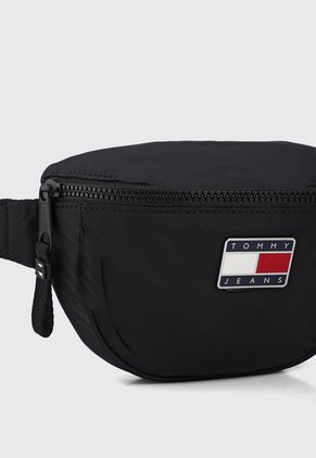 Canguro Negro-Blanco-Rojo Tommy Jeans