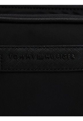 Canguro Negro Con Logo Metálico Tommy Hilfiger