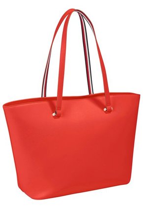 Bolso Rojo Im Latam Con Firma Tommy Hilfiger