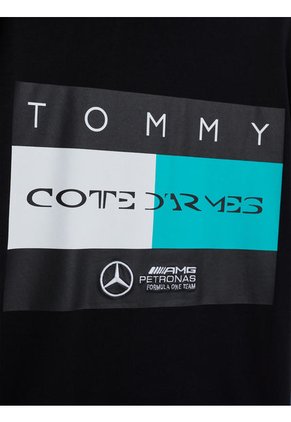 Camiseta Negra Con Logo Tommy X Mercedes F1 X CR Tommy Hilfiger