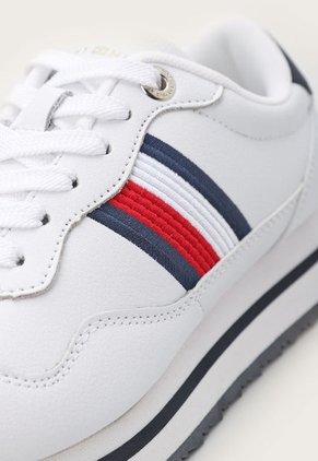Tenis Lifestyle Blanco-Azul Navy-Dorado Tommy Hilfiger Essential Webbing Runner