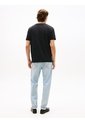 Camiseta Negra Con Logo Brand Love Estampado En El Pecho Tommy Hilfiger de Tommy Hilfiger