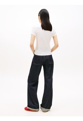 Camiseta Blanca Essential De Corte Slim Tommy Jeans