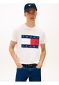 Camiseta Blanca De Corte Regular Con Logo Estampado Tommy Jeans de Tommy Hilfiger
