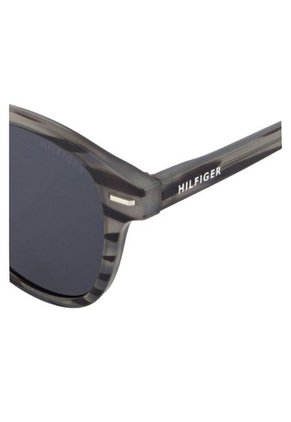LENTES DE SOL PARA HOMBRE TOMMY HILFIGER X62137 OUTLOOK