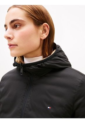 Chaqueta Negra Ligera Con Logo Tommy Hilfiger