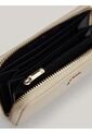 Billetera Beige Chic Mediana Con Cremallera Tommy Hilfiger de Tommy Hilfiger