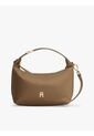 Bolso Café Crossover Con Monograma TH Tommy Hilfiger de Tommy Hilfiger
