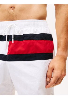 Traje Blanco De Baño De Medio Largo Con Logo Tommy Hilfiger