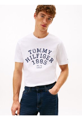 Camiseta Blanca De Cuello Redondo Con Logo Gráfico Tommy Hilfiger