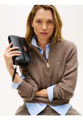 Bolso Negro De Mano Heritage Con Monograma TH Tommy Hilfiger