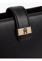 Bolso Negro Satchel Con Monograma TH Tommy Hilfiger de Tommy Hilfiger