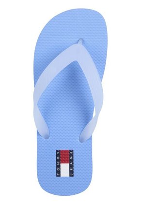 Sandalias Celeste Con Suela Dentada Y Logo Tommy Hilfiger