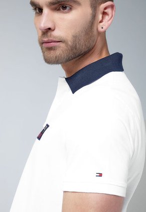 Polo Blanco-Azul Navy-Rojo Tommy Hilfiger