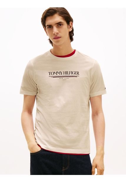 Camiseta Beige De Cuello Redondo Con Logo Tommy Hilfiger