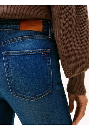 Jeans Azul De Corte Slim Y Talle Medio Tommy Hilfiger