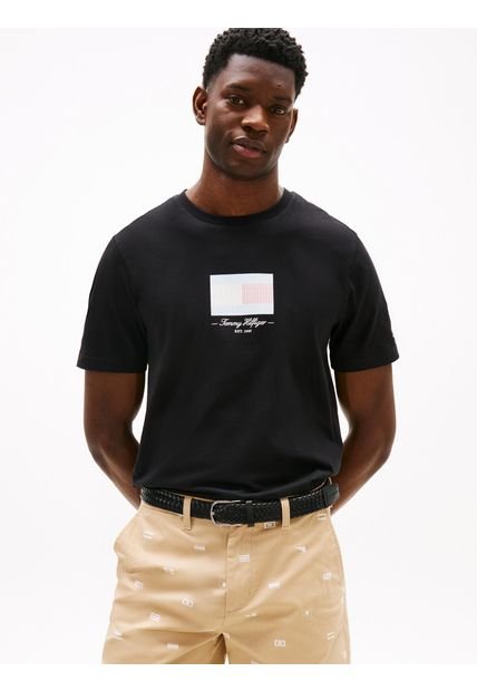 Camiseta Negra Con Logo De Rayas Ithaca Tommy Hilfiger