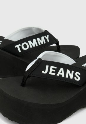 Playera Negro-Blanco Tommy Hilfiger