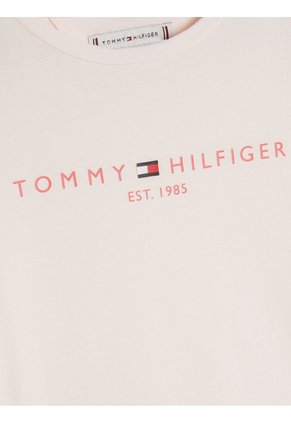 Conjunto Rosa De Camiseta Con Bermudas Essential Tommy Hilfiger