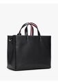 Bolso Negro Tote Cruzado Y Etiqueta Tommy Hilfiger de Tommy Hilfiger