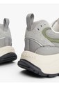 Tenis Gris Con Texturas Mixtas Y Logo Tommy Hilfiger de Tommy Hilfiger