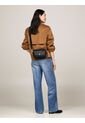 Bolso Negro Chic Con Bandolera Cruzada Tommy Hilfiger de Tommy Hilfiger