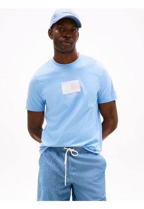 Camiseta Celeste Con Logo De Rayas Ithaca Tommy Hilfiger