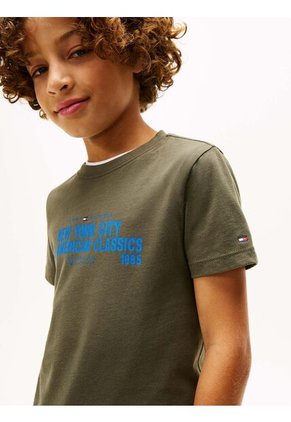 Camiseta Gris Con Logo Gráfico NYC Tommy Hilfiger