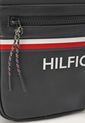 Bolso Manos Libres Negro-Blanco-Rojo Tommy Hilfiger de Tommy Hilfiger