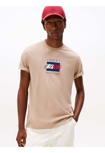 Camiseta Beige De Punto Con Logo Gráfico Tommy Hilfiger