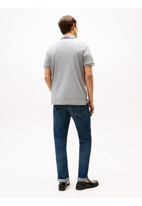 Polo Gris De Punto Interlock De Corte Regular Tommy Hilfiger