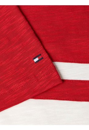Camiseta Roja Color Block Con Monotipo Hilfiger Tommy Hilfiger