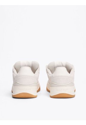 Tenis Gris De Ante Con Cordones Tommy Hilfiger