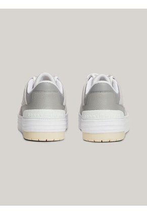 Tenis Gris De Cuero Con Mezcla De Texturas Tommy Hilfiger