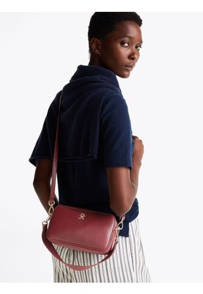 Bolso Rojo De Hombro Con Insignia Del Monograma TH Tommy Hilfiger