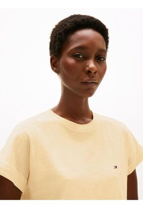 Camiseta Amarilla Texturizada De Cuello Redondo Tommy Hilfiger